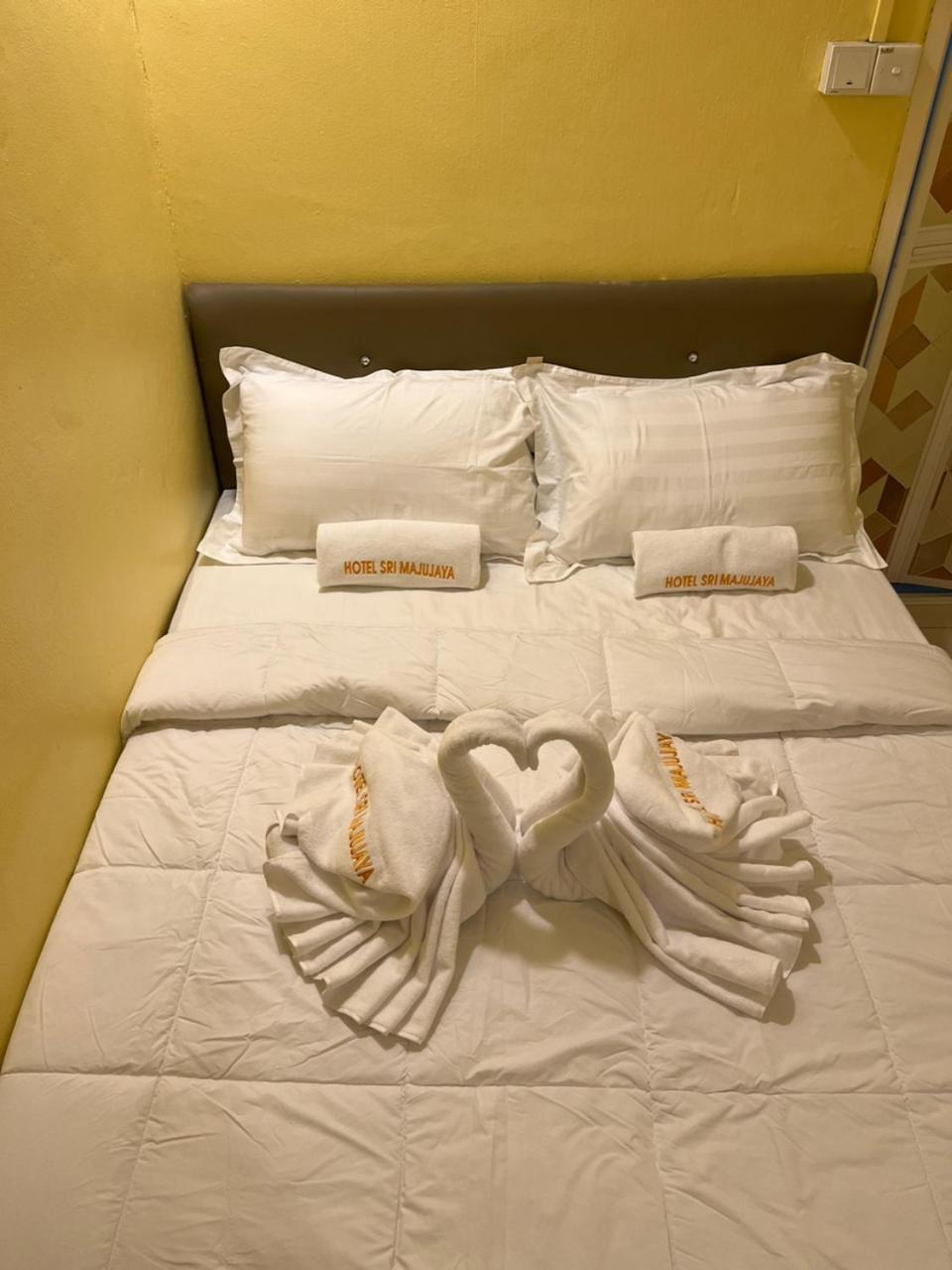 Hotel Sri Maju Jaya كوتا بْهارو المظهر الخارجي الصورة